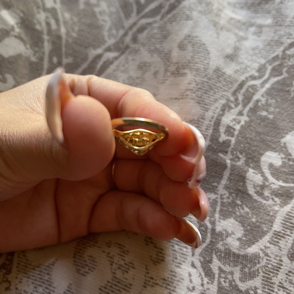 vintage gold and ruby 18k hge ring size 4 - Picture 5 of 6